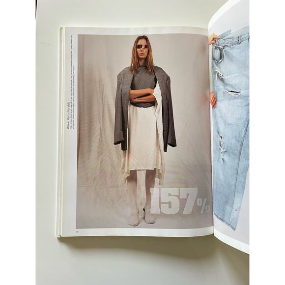 Radical Fashion Photo Collection Comme des Garcons Margiela Yohji Yamamoto - Picture 2 of 8